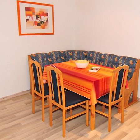 Ferienwohnung Fewo Samanta Schmider- auch kurzfristig EP Karten garantiert! Rust Zimmer foto