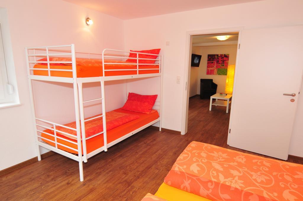 Ferienwohnung Fewo Samanta Schmider- auch kurzfristig EP Karten garantiert! Rust Zimmer foto