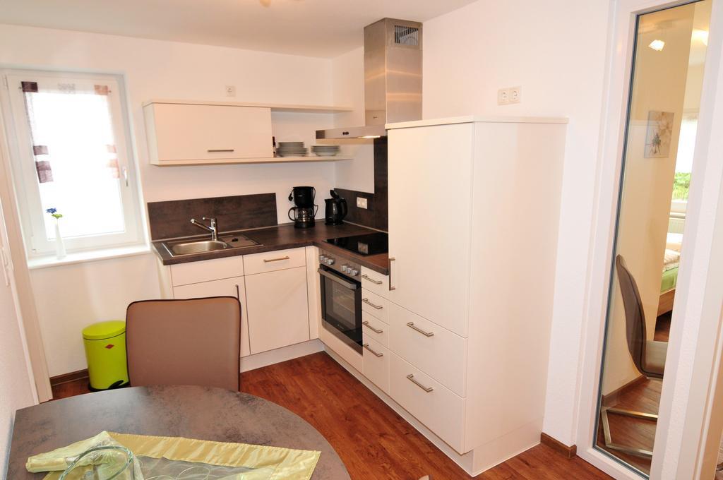 Ferienwohnung Fewo Samanta Schmider- auch kurzfristig EP Karten garantiert! Rust Zimmer foto