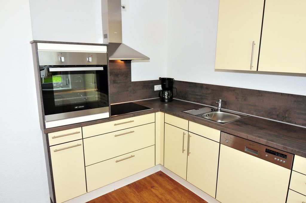 Ferienwohnung Fewo Samanta Schmider- auch kurzfristig EP Karten garantiert! Rust Zimmer foto